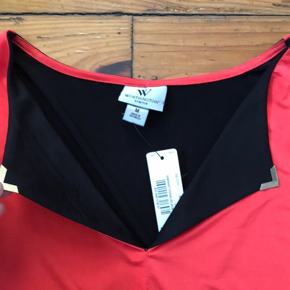 NWT Worthington red/black sleeveless blouse - Picture 3 of 6